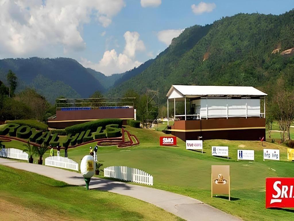 נאקון נאיוק Royal Hills Golf Resort & Spa מראה חיצוני תמונה